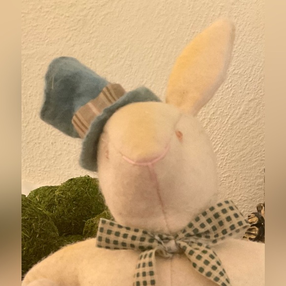 Vintage Felted Wool Rabbit - Picture 8 of 9